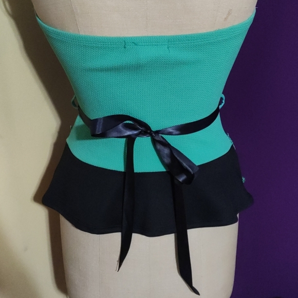 It Girl Strapless Mint Top - Picture 2 of 4